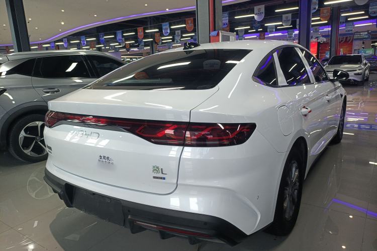 Used BYD Qin L 2025 DM-i Smart Drive 80KM Leading Model Rear Right 45 Deg