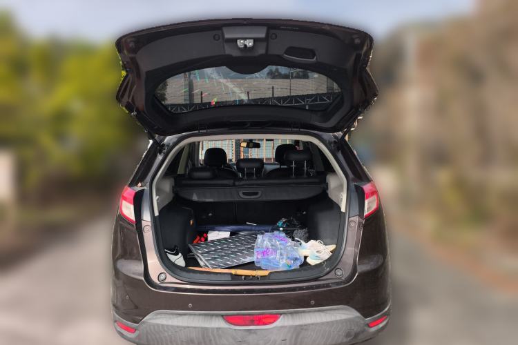 Used GAC Trumpchi GS5 Super 2015 2.0L Automatic Two-Wheel Drive Comfort Edition Trunk