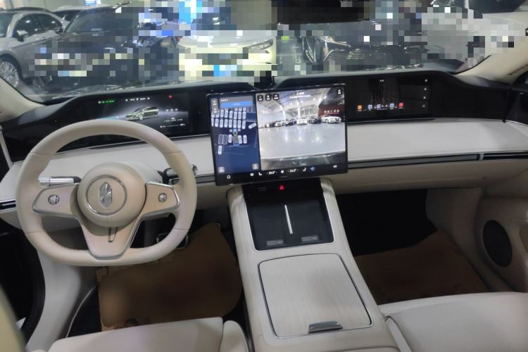 Used Hima S9T 2025 Model Range-Extended Max Center Console