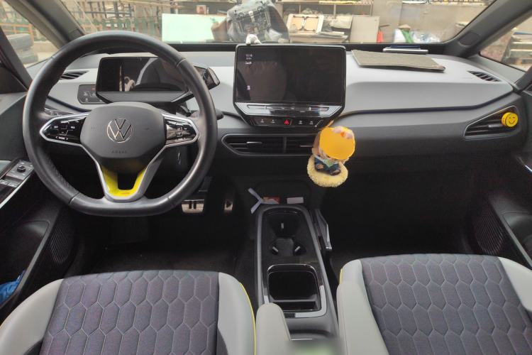 Used Volkswagen ID.3 2022 Pro Smart Edition Center Console
