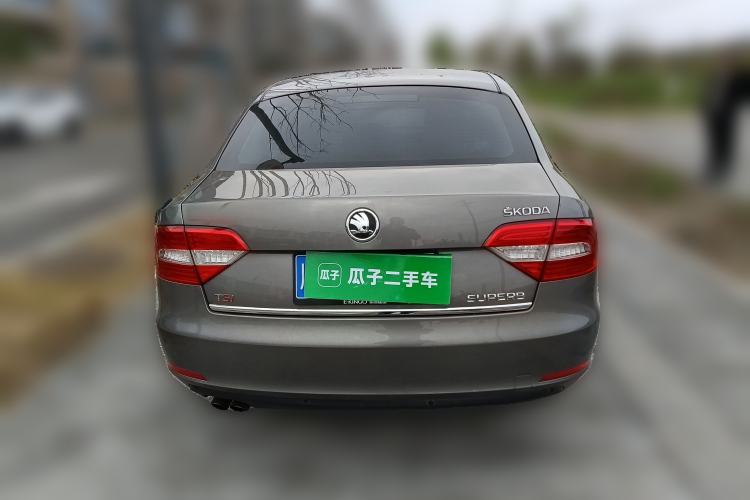 Used Skoda Superb 2013 1.8TSI Automatic Yashi Edition