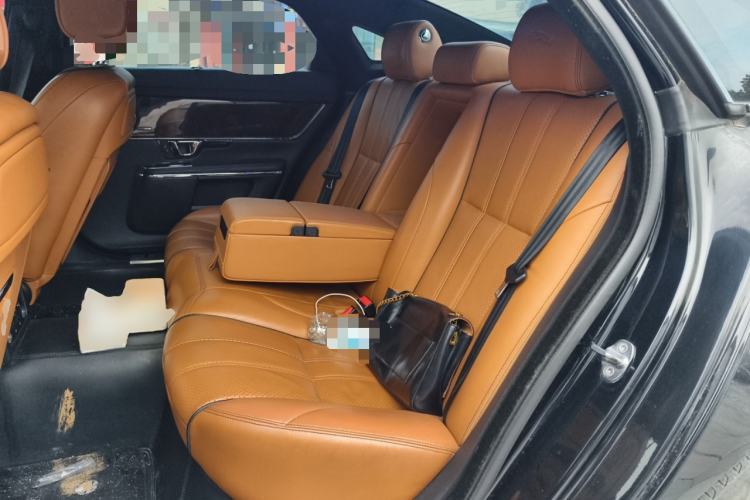 Used Jaguar XJ 2015 XJL 3.0 SC Two-Wheel-Drive Panoramic Business Edition
