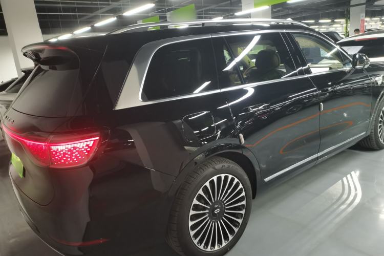 Used Hima AITO M9 2025 Extended-Range Ultra Version 52 kWh 6-Seater Rear Right 45 Deg