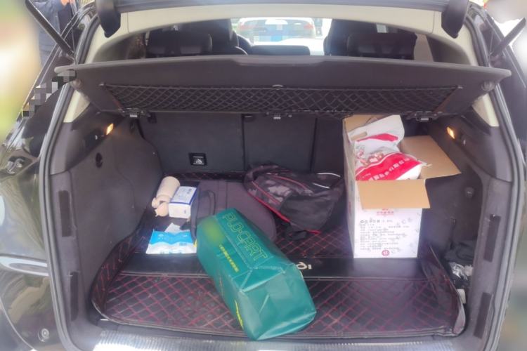 Used Audi Q5 2016 40 TFSI Comfort Model Trunk