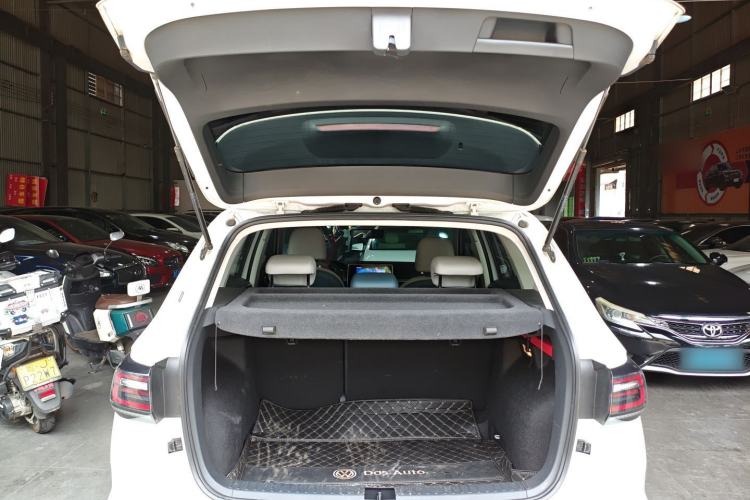 Used Volkswagen Tharu 2023 300TSI Two-Wheel-Drive Full Moon Edition