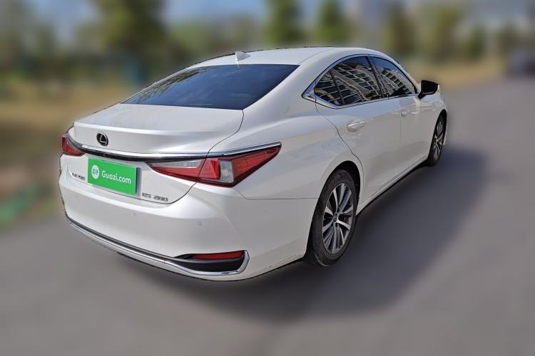 Used Lexus ES 2018 200 Luxury Edition China V Standard Rear Right 45 Deg