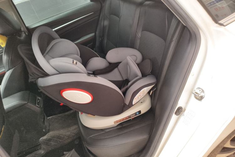 Used CHANGAN Eado 2020 PLUS Blue Whale NE 1.4T GDI DCT Prestige Model