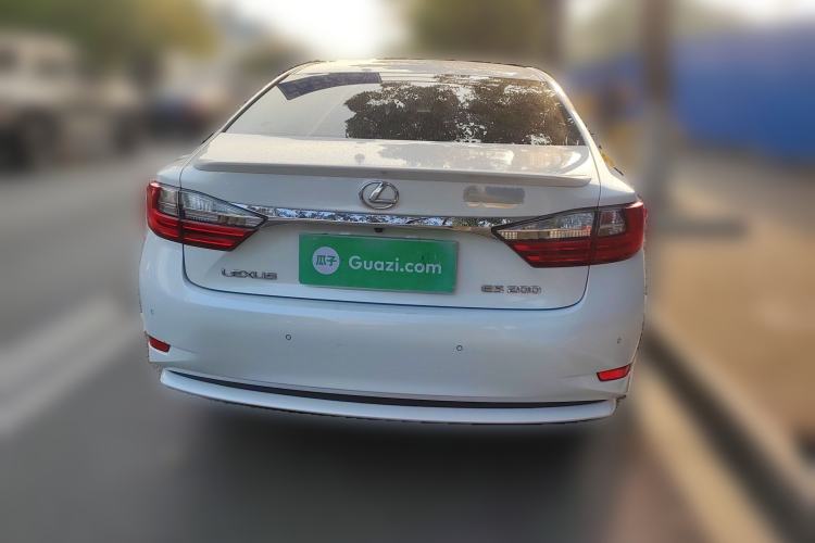 Used Lexus ES 2015 200 Elite Edition
