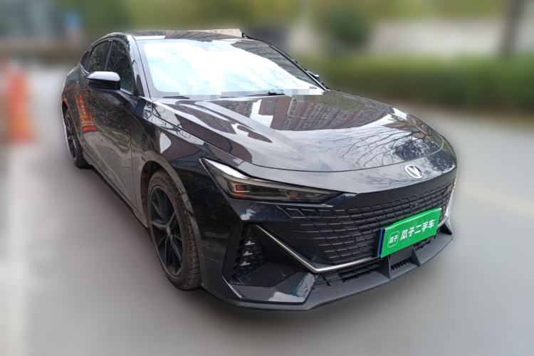 Used CHANGAN UNI-V 2023 1.5T Prestige Model