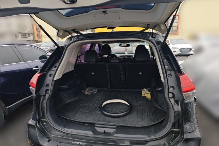 Used Nissan X-Trail 2017 2.0L CVT Comfort Edition 2WD
