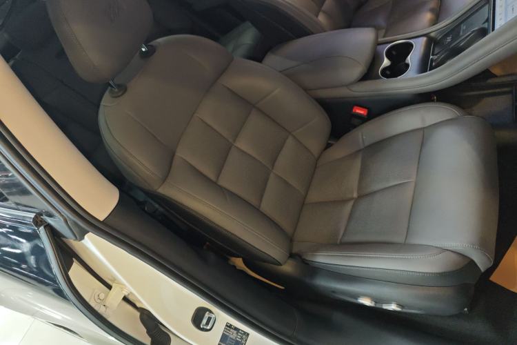 Used IM LS6 2023 Max Extended-Range Version
