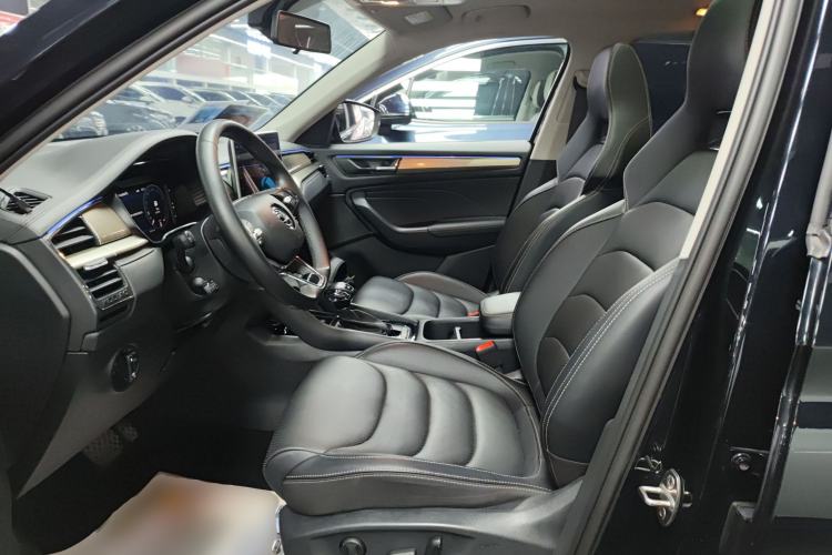 Used Skoda Kodiaq 2023 TSI330 5-Seater Two-Wheel-Drive Luxury Edition
