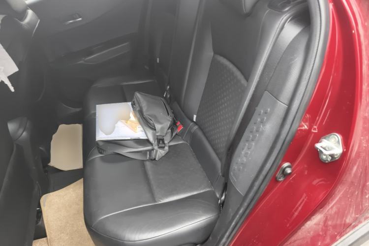 Used Toyota IZOA 2018 2.0L Yichi Version China VI Standard Left Rear Seat