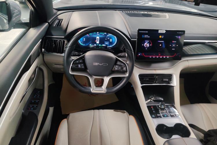 Used BYD Song PLUS New Energy 2023 Champion Edition DM-i 110KM Flagship PLUS
