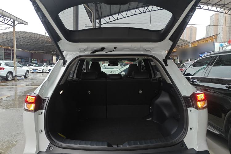 Used Toyota FRONTLANDER 2023 2.0L Smart Electric Hybrid Dual-Engine Deluxe Version