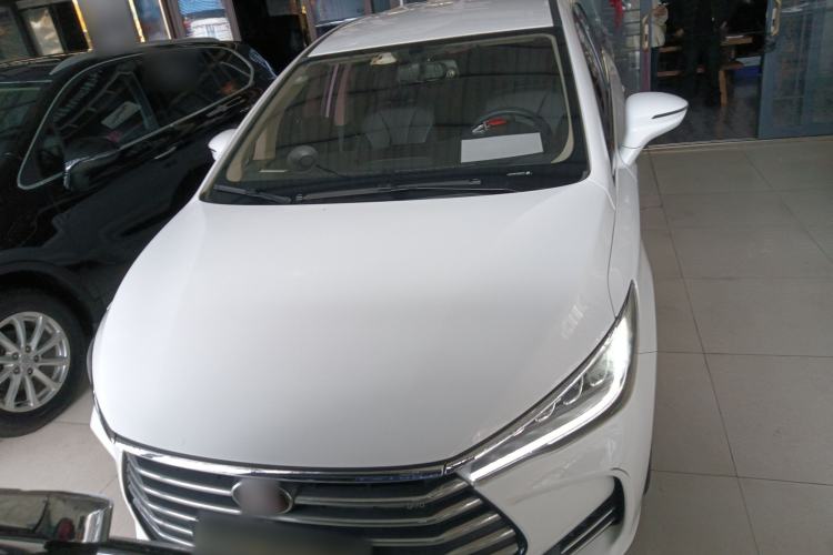 Used BYD Song MAX 2017 1.5T Manual Smart Connect Luxury 7-Seater