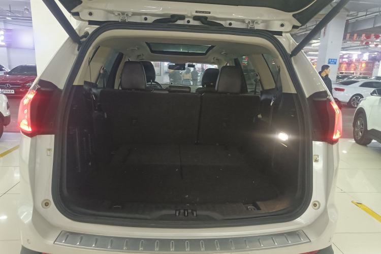 Used Ford Edge 2018 EcoBoost 245 Two-Wheel-Drive Titanium 7-Seater China VI Standard