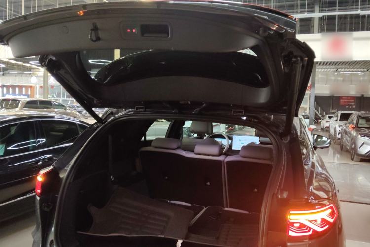 Used BYD Tang New Energy 2022 DM-p 215 km All-Wheel-Drive Deluxe Model Trunk