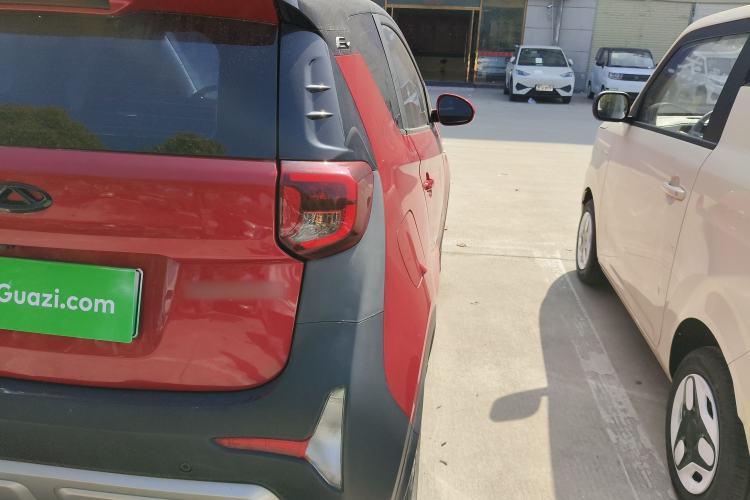 Used Chery Little Ant 2022 Restyled Version Sweet Pink Edition Low-Sugar Version Lithium Iron Phosphate Battery 30.7 kWh 30 kW 301 km Right Rear Taillight