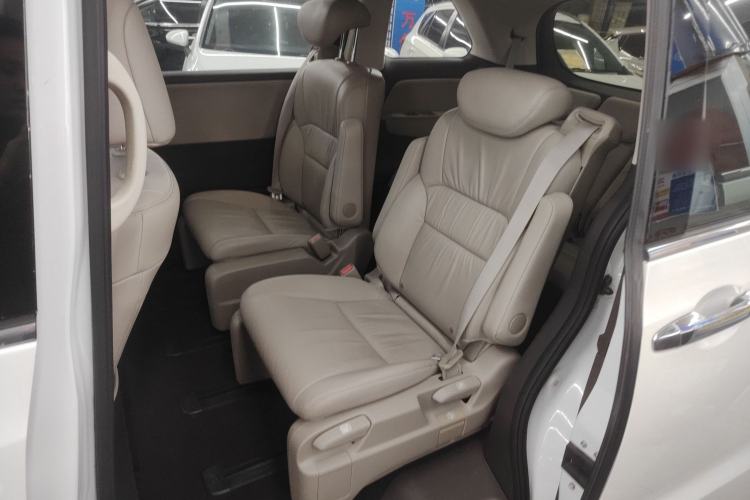 Used Honda Odyssey 2015 Revised 2.4L Luxury Edition