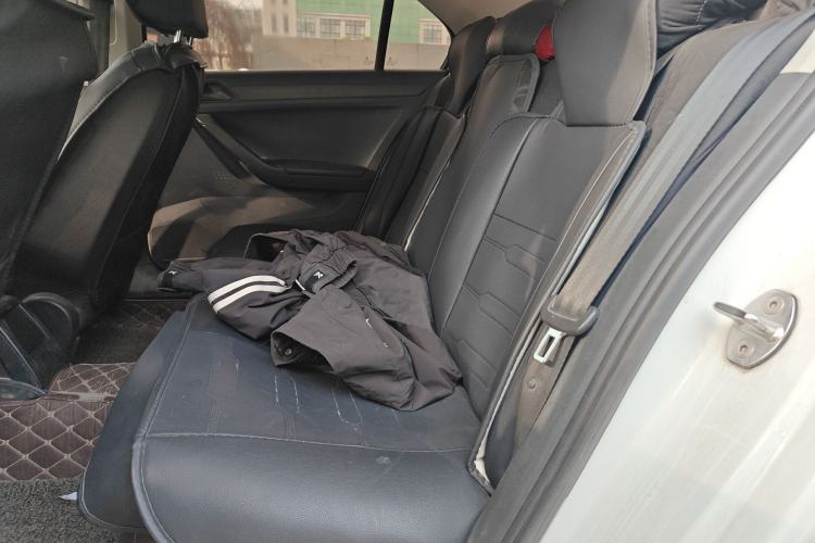 Used Volkswagen Jetta 2019 Dream Edition 1.5L Manual Fashion Version