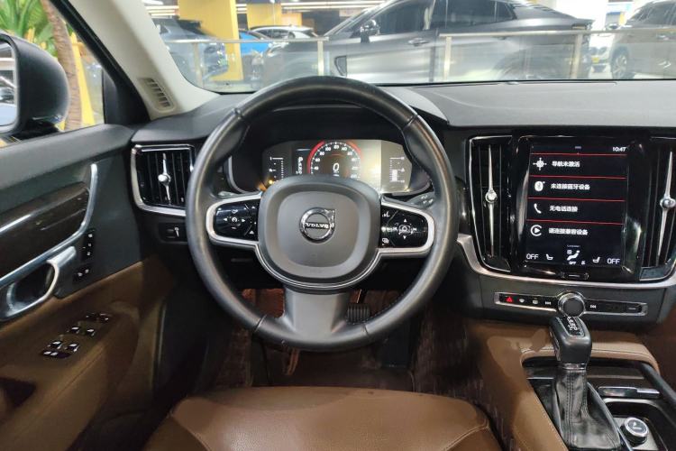 Used Volvo S90 2018 T4 Zhiyuan Edition