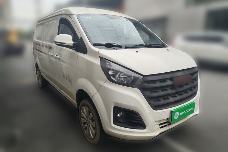 Used Jinbei Gold Hiace M Classic 2024 1.6L Travel Lion Van 2-Seater Front Right 45 Deg