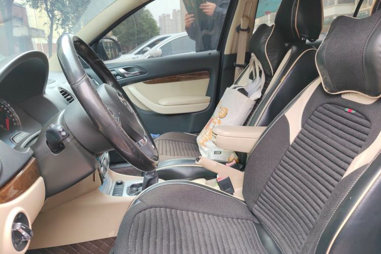 Used Volkswagen Lavida 2011 1.4 TSI Manual Prestige Edition Left Front Seat