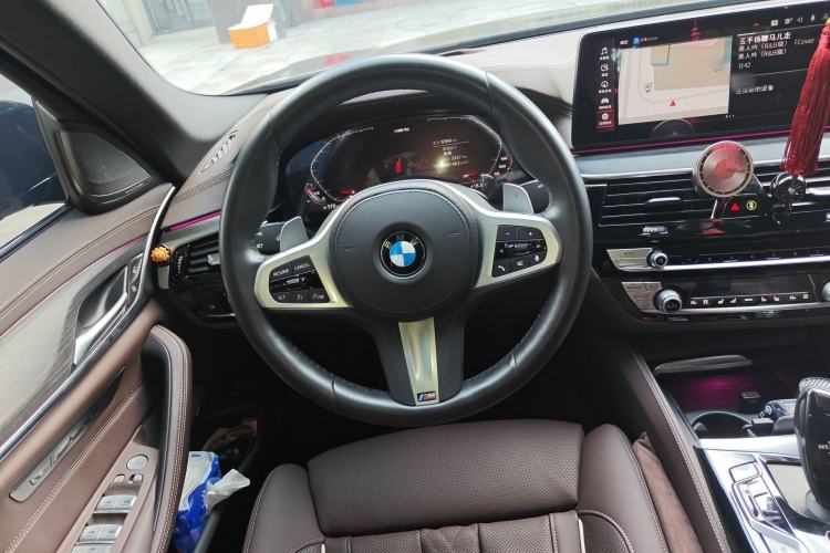 Used BMW 5 Series 2021 530Li Luxury Edition M Sport Package Steering Wheel