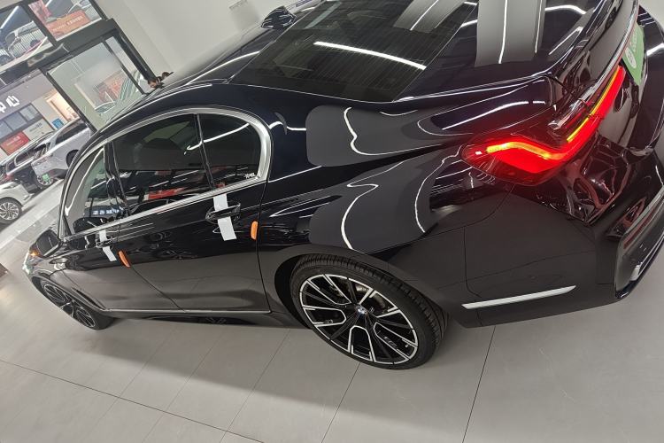 Used BMW 7 Series 2021 730Li M Sport Package