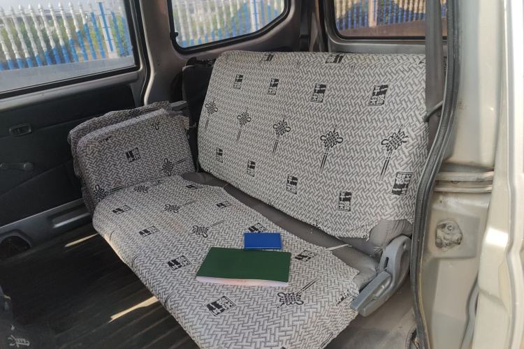 Used Wuling Zhiguang 2010 1.0L New Version Practical Short-Body L2Y