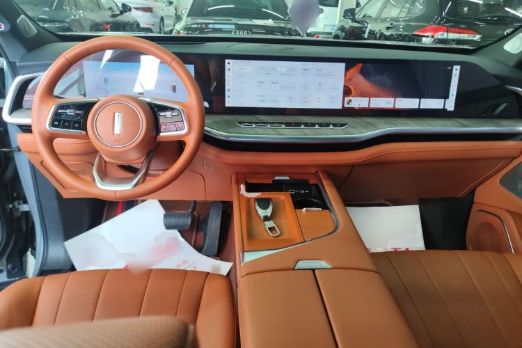 Used Wey Lanshan 2023 Four-Wheel Drive Ultra-Long Range Version Center Console