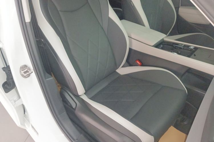 Used Volkswagen Sagitar 2026 Model L 300TSI DSG Elite Version
