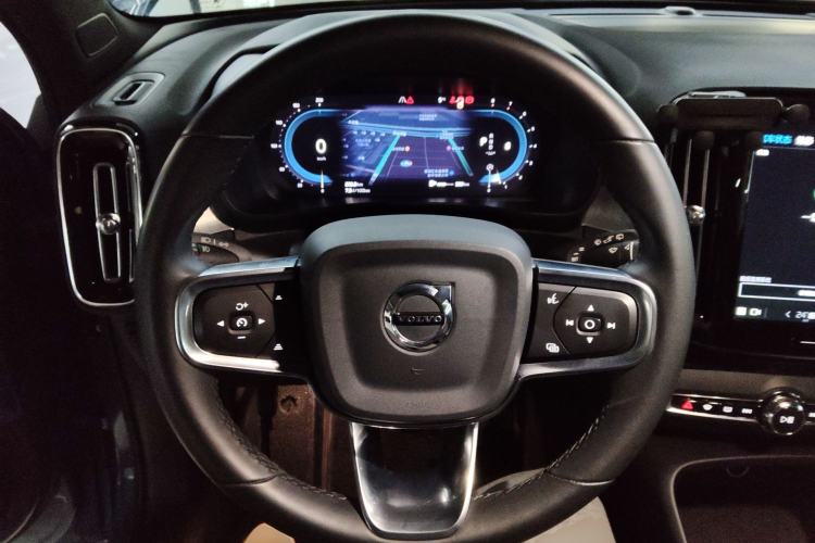 Used Volvo XC40 2023 B3 Smart & Stylish Edition
