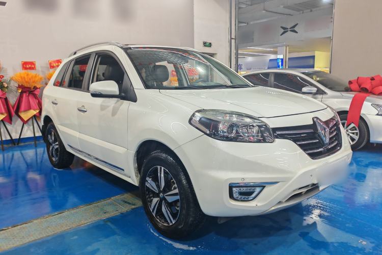 Used Renault Koleos 2015 2.5L 4x4 Comfort Edition
