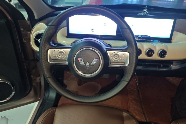 Used Wuling Bingo 2023 333 km Lingxi Connected Version
