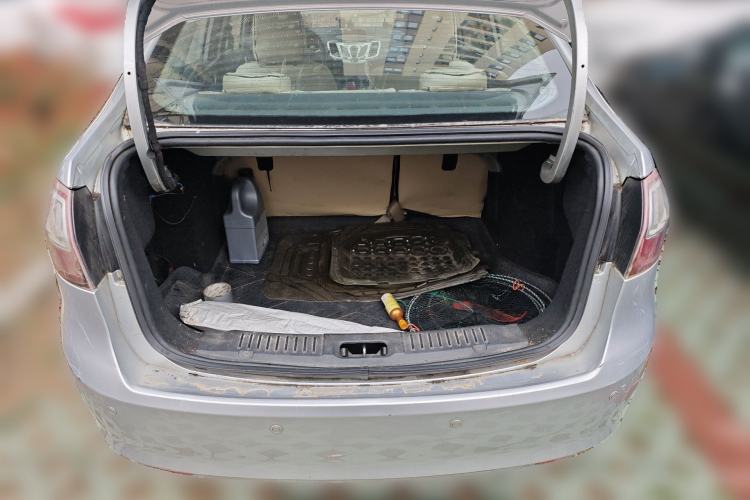 Used Ford Fiesta 2011 Sedan 1.5L Automatic Fashion Edition Trunk