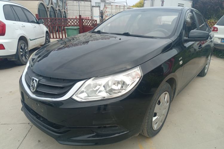Used Baojun 630 2014 1.5L manual standard version