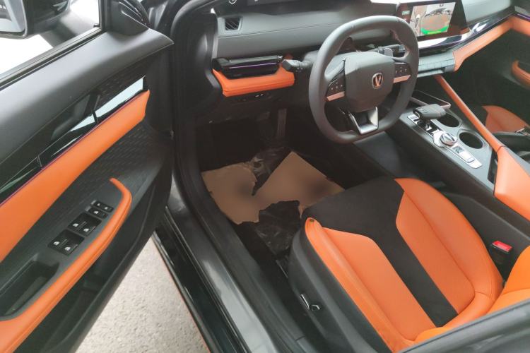 Used Changan UNI-V 2023 1.5T Sport Edition
