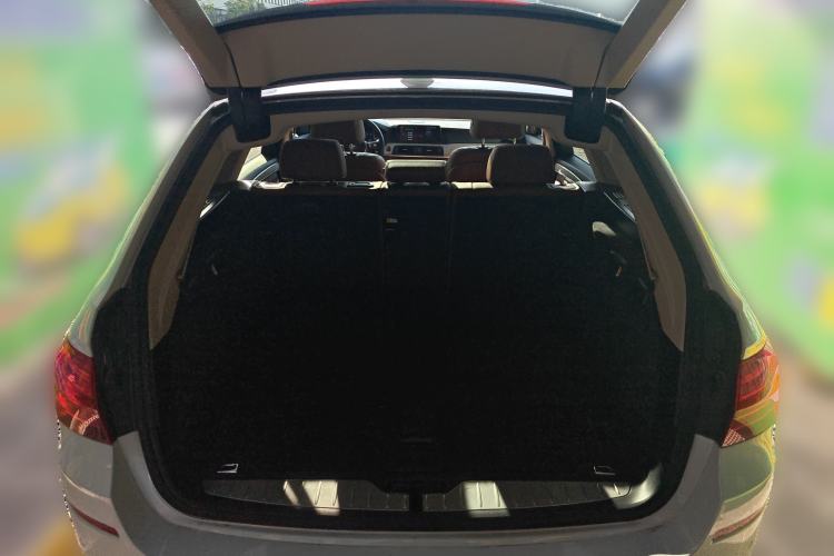 Used BMW 5 Series 2014 520i Touring Edition
