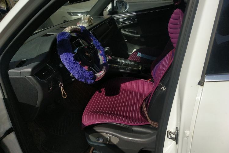 Used Porsche Macan 2014 Macan 2.0T Left Front Seat