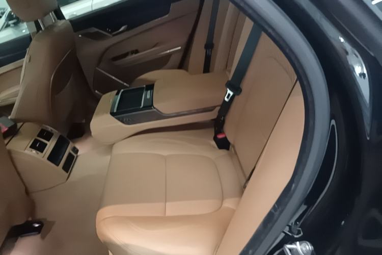 Used Jaguar XFL 2024 2.0T P250 Two-Wheel Drive Prestige Luxury Edition