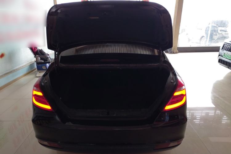 Used Geely Auto Emgrand 2017 Sedan Million Edition 1.5L CVT Upward Version
