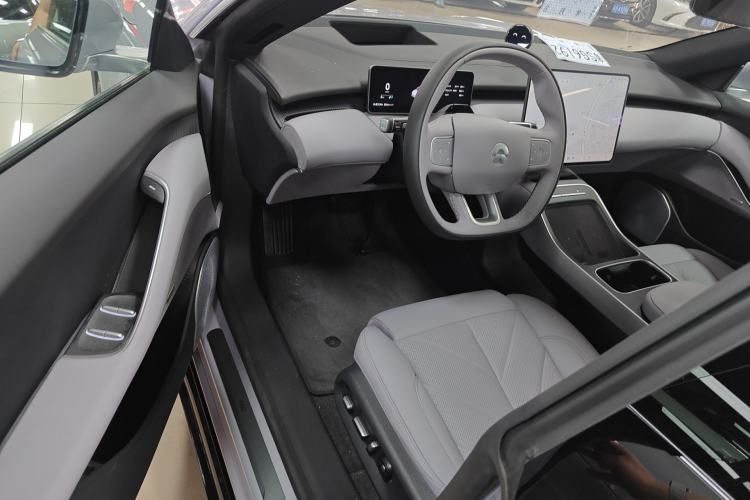 Used Nio ET5T 2025 100kWh Touring
