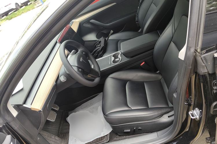 Used Tesla Model 3 2022 Rear-Wheel-Drive Version
