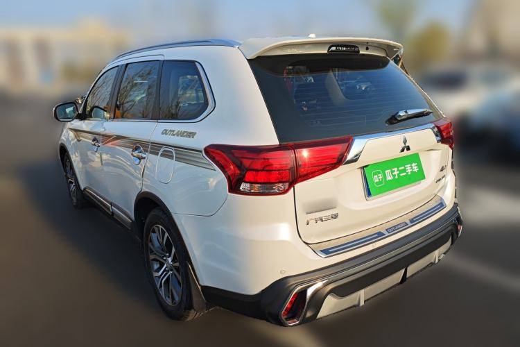 Used Mitsubishi Outlander 2018 2.4L 4x4 Elite Edition 5 Seats