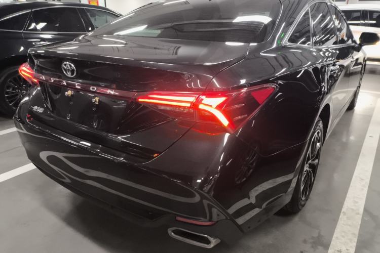 Used Toyota Avalon 2022 2.0L Luxury Edition Rear Right 45 Deg
