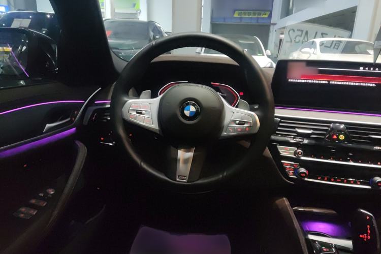 Used BMW 5 Series 2022 Second Facelift 530Li Leading Edition M Sport Package