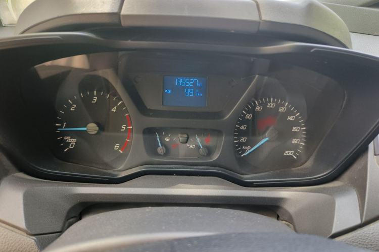 Used Ford Transit 2019 2.0T Diesel Multi-Purpose Commercial Vehicle Short Wheelbase Low Roof 6-Seater China VI Standard