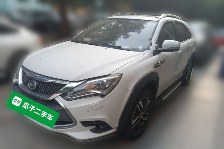 Used BYD Tang New Energy 2015 2.0T Four-Wheel-Drive Flagship Model